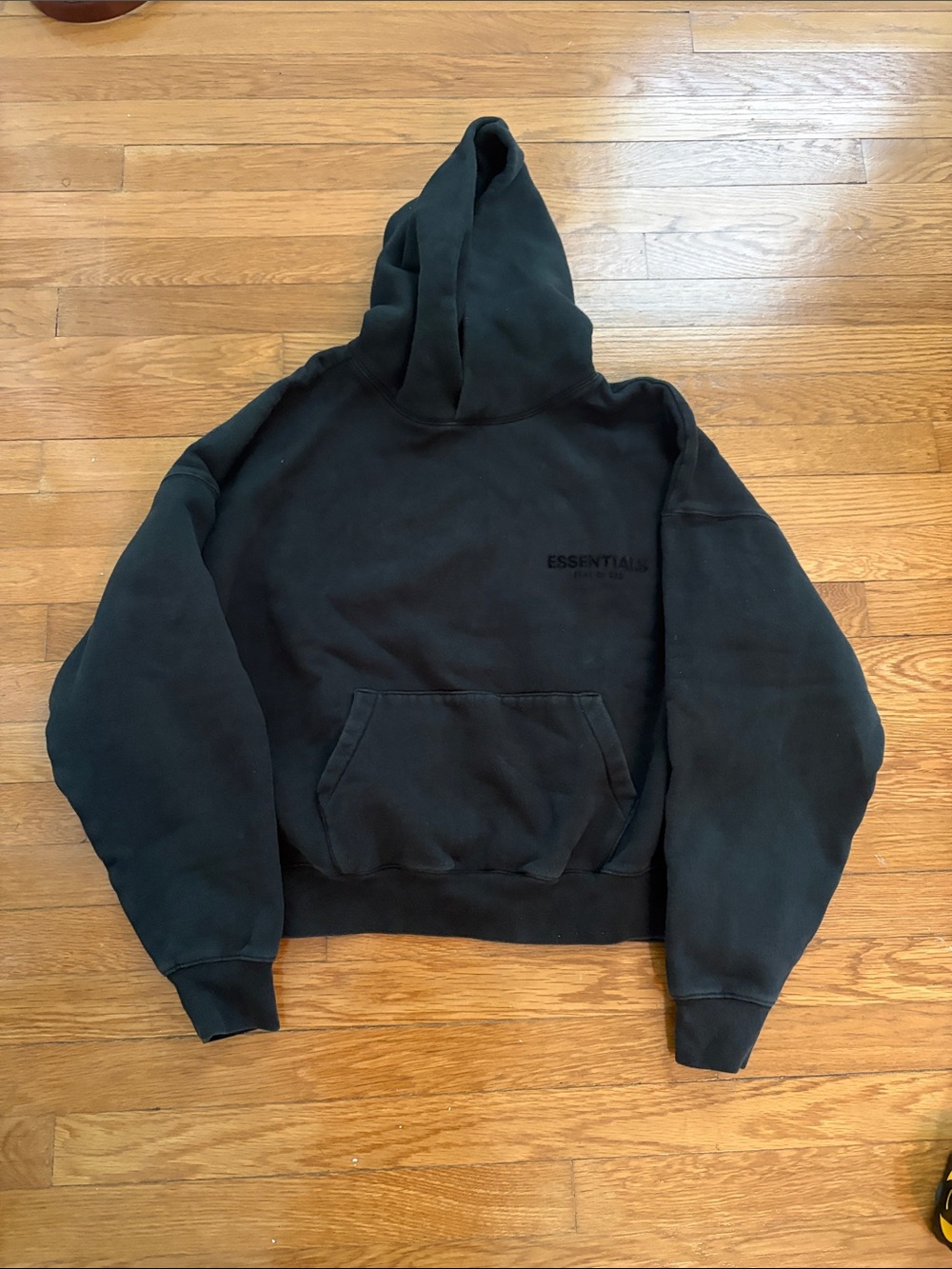 Men's Essentials Fear of God Hoodie Sweatshirt - Picture 2 of 5